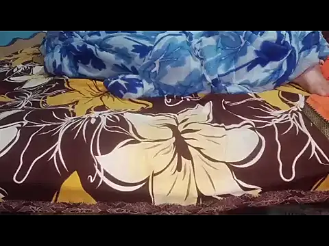 Snapshot of longsexji chatting on 12-01-25, 05:07 longsexji online show from 12-01-25, 05:07