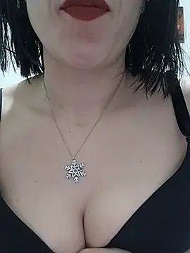 Snapshot of BUSE8821 chatting on 02-20-25, 06:46 BUSE8821 online show from 02-20-25, 06:46