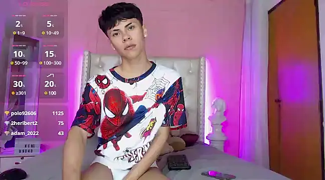 Snapshot of callum_77 chatting on 02-27-25, 08:39 callum 77 online show from 02-27-25, 08:39