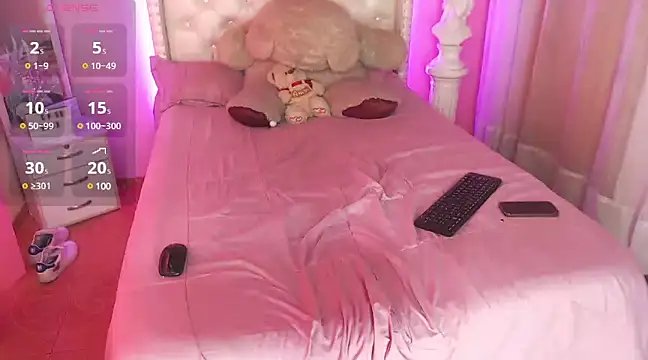 Snapshot of callum_77 chatting on 03-05-25, 07:49 callum 77 online show from 03-05-25, 07:49