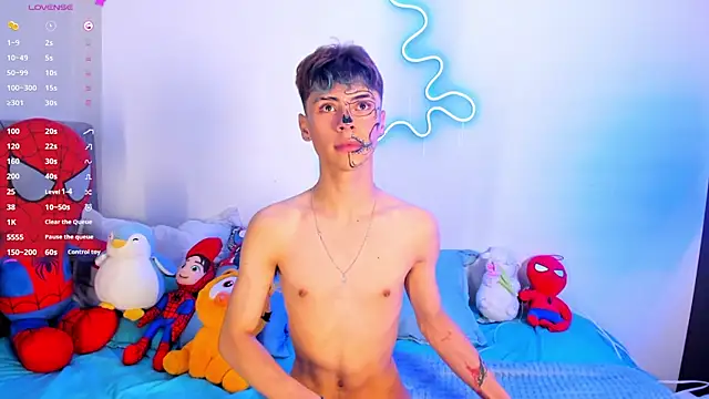 Snapshot of callum_77 chatting on 10-24-25, 11:56 callum 77 online show from 10-24-25, 11:56