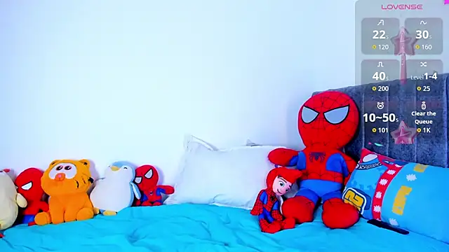 Snapshot of callum_77 chatting on 12-18-25, 12:44 callum 77 online show from 12-18-25, 12:44