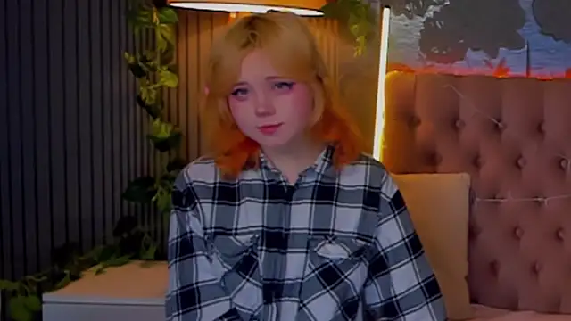 EmilyAngells online show from 02-05-26, 06:29