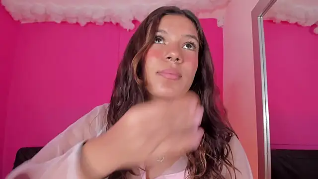 violett 24  online show from 03-11-25, 03:45