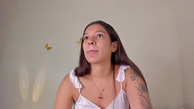 violett 24  online show from 10-30-25, 11:49