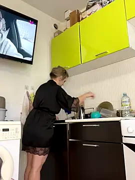 Lusi Luxary online show from 12-05-25, 06:55