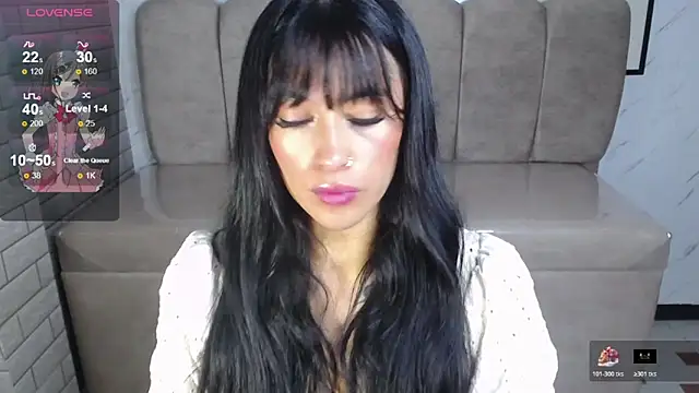 Isabella Collen v online show from 11-26-25, 01:12