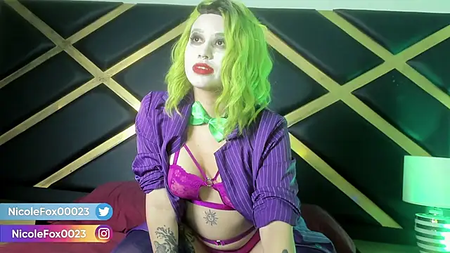 NicoleFox23  online show from 10-29-25, 10:00