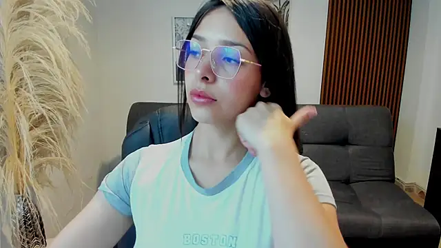 angeline davies online show from 09-23-25, 01:36