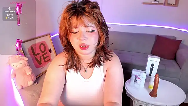 Snapshot of mari_caroley6 chatting on 10-22-25, 07:57 mari caroley6 online show from 10-22-25, 07:57