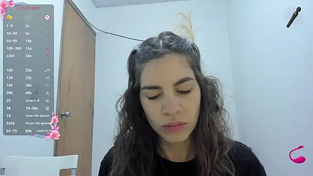 jessyegoldenn online show from 02-06-26, 08:34