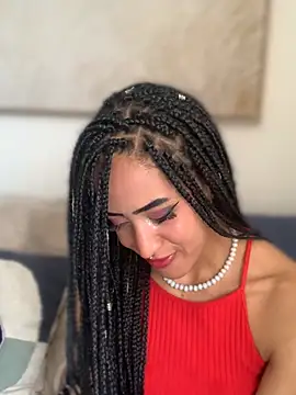 Snapshot of MichelleDiaz_Pink chatting on 02-25-25, 09:02 MichelleDiaz Pink online show from 02-25-25, 09:02