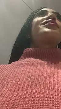 Snapshot of MichelleDiaz_Pink chatting on 03-01-25, 11:04 MichelleDiaz Pink online show from 03-01-25, 11:04