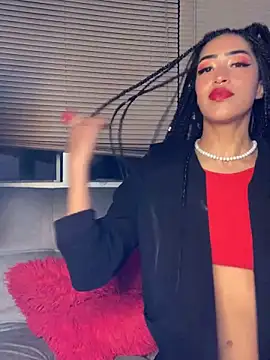 Snapshot of MichelleDiaz_Pink chatting on 03-08-25, 03:28 MichelleDiaz Pink online show from 03-08-25, 03:28