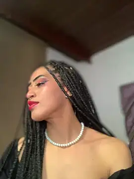 Snapshot of MichelleDiaz_Pink chatting on 03-12-25, 04:19 MichelleDiaz Pink online show from 03-12-25, 04:19