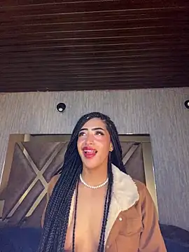 Snapshot of MichelleDiaz_Pink chatting on 03-22-25, 10:28 MichelleDiaz Pink online show from 03-22-25, 10:28