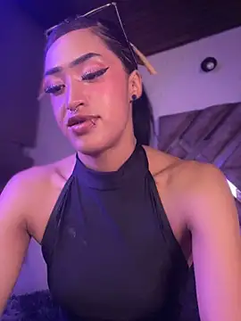 Snapshot of MichelleDiaz_Pink chatting on 09-21-25, 03:30 MichelleDiaz Pink online show from 09-21-25, 03:30