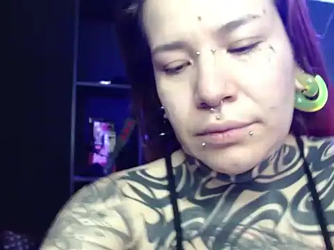 Pandora 9666 online show from 12-17-25, 02:01