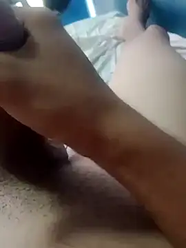 Snapshot of 464a-err chatting on 11-14-25, 02:49 464a-err online show from 11-14-25, 02:49