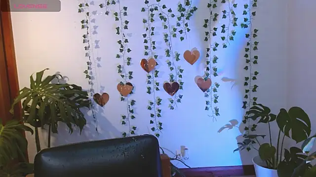 hellokitty  valery online show from 04-30-26, 02:51