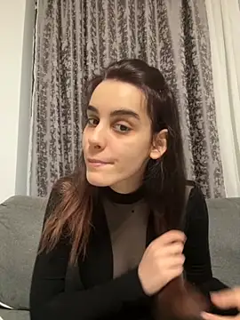 Snapshot of Mazzekyn chatting on 10-05-25, 04:16 Mazzekyn online show from 10-05-25, 04:16