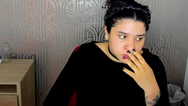 BloodyMaary  online show from 03-04-25, 03:37