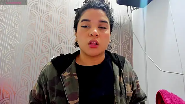 BloodyMaary  online show from 03-19-25, 12:45