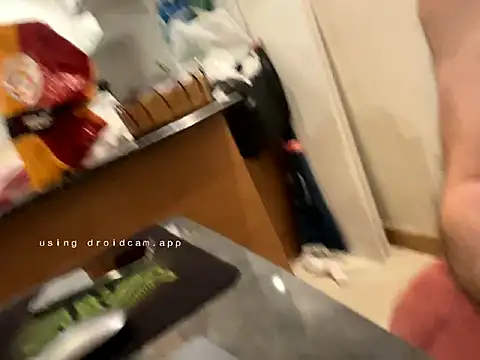 Snapshot of alykemylove01 chatting on 03-18-25, 11:31 alykemylove01 online show from 03-18-25, 11:31