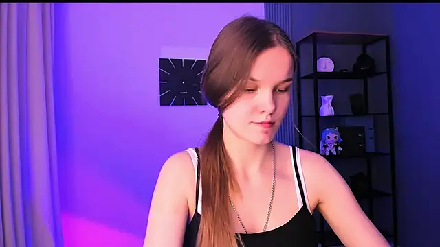 Amber Rogers online show from 03-07-25, 05:28