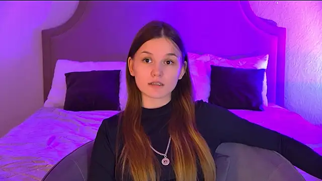 Amber Rogers online show from 03-22-25, 05:41