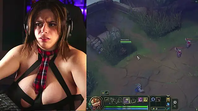 Snapshot of sharonurbex chatting on 03-09-26, 09:30 sharonurbex online show from 03-09-26, 09:30