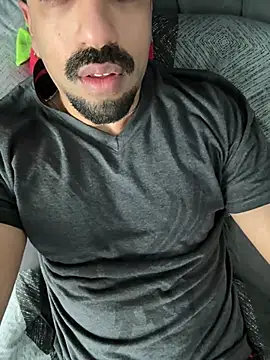 Snapshot of jojofloflo chatting on 03-03-25, 07:21 jojofloflo online show from 03-03-25, 07:21