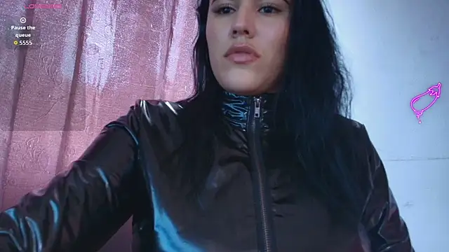 SophiTay online show from 11-10-25, 06:51