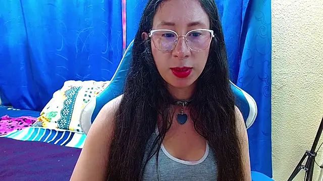 Snapshot of Gia_leinn chatting on 05-16-26, 08:07 Gia leinn online show from 05-16-26, 08:07