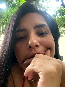 Snapshot of Sara_chanel92 chatting on 03-21-25, 11:12 Sara chanel92 online show from 03-21-25, 11:12