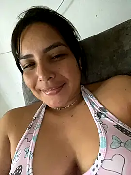 Snapshot of Sara_chanel92 chatting on 11-09-25, 01:20 Sara chanel92 online show from 11-09-25, 01:20