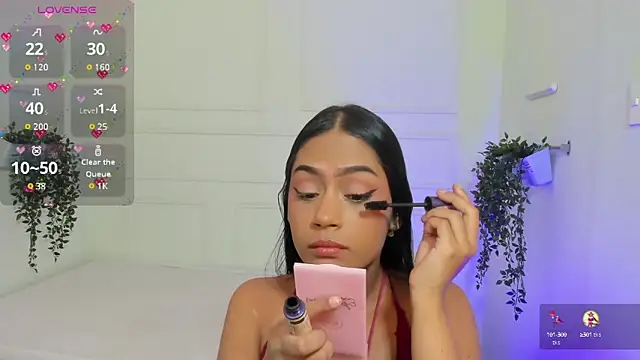 Snapshot of ChloeMoon9 chatting on 03-16-25, 12:00 ChloeMoon9 online show from 03-16-25, 12:00