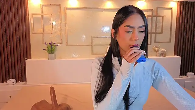 Snapshot of ChloeMoon9 chatting on 09-25-25, 11:58 ChloeMoon9 online show from 09-25-25, 11:58