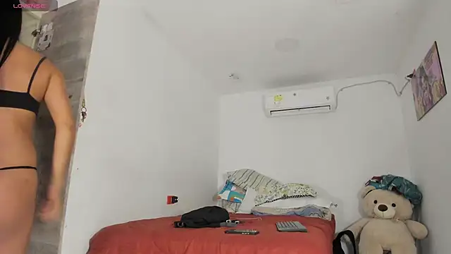 flor herrera01 online show from 03-14-26, 03:45