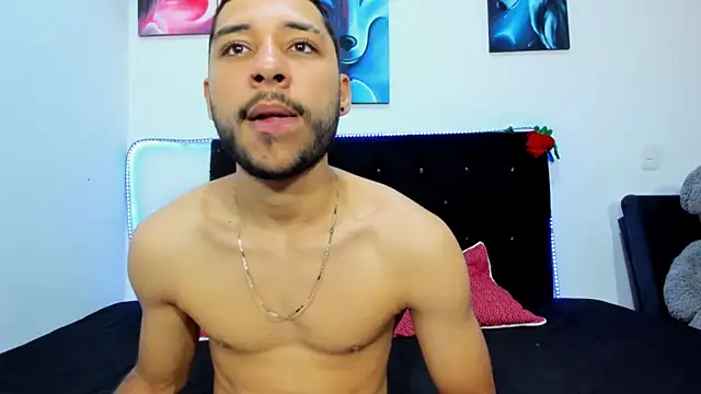 MarcusRosse online show from 12-19-25, 04:14