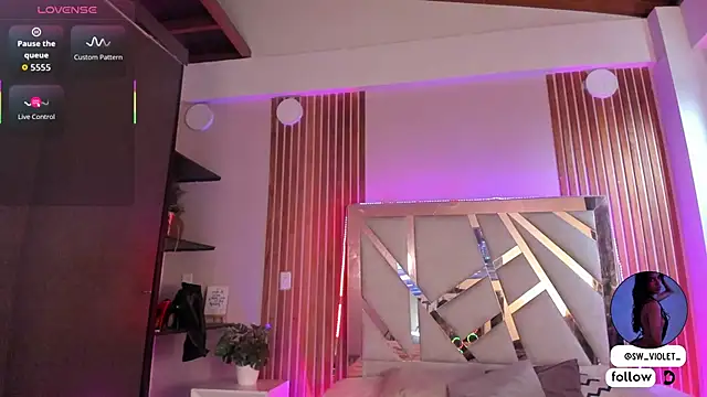 Snapshot of sweetviolet__ chatting on 11-26-25, 12:06 sweetviolet online show from 11-26-25, 12:06