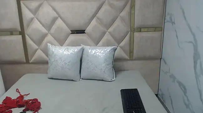 Kendall 6669 online show from 03-01-25, 12:56