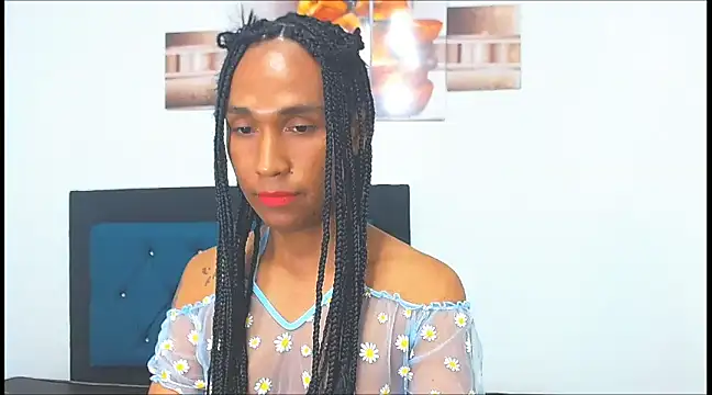 red veltet online show from 02-22-25, 01:33