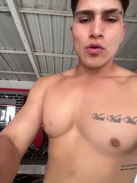 Snapshot of MaxxxSteil chatting on 02-07-26, 02:43 MaxxxSteil online show from 02-07-26, 02:43