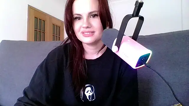 Della Ideal online show from 02-28-25, 02:09