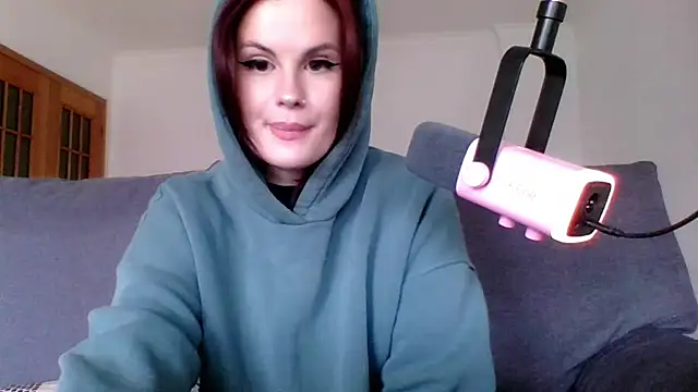 Della Ideal online show from 03-10-25, 03:09