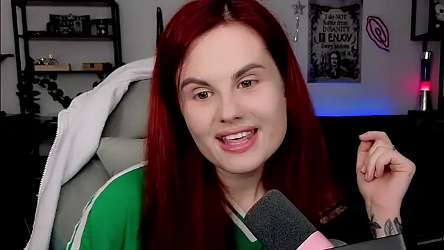 Della Ideal online show from 03-25-26, 07:09