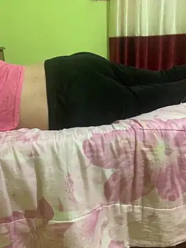 Femboylili online show from 09-19-25, 03:24