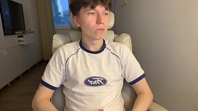 tommy colson online show from 10-25-25, 02:35