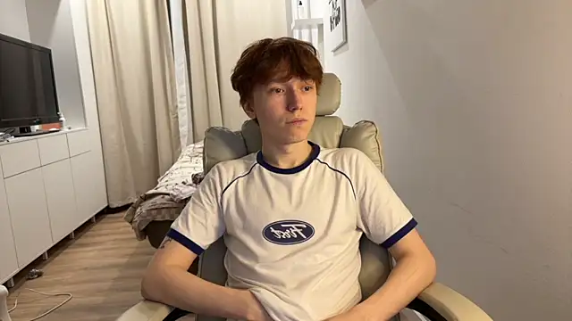 Snapshot of tommy_colson chatting on 11-12-25, 03:34 tommy colson online show from 11-12-25, 03:34